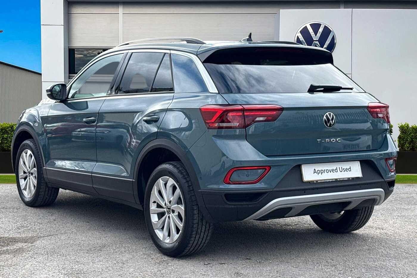 Used Volkswagen T-Roc 2025 for sale - 77834810: Photo 2