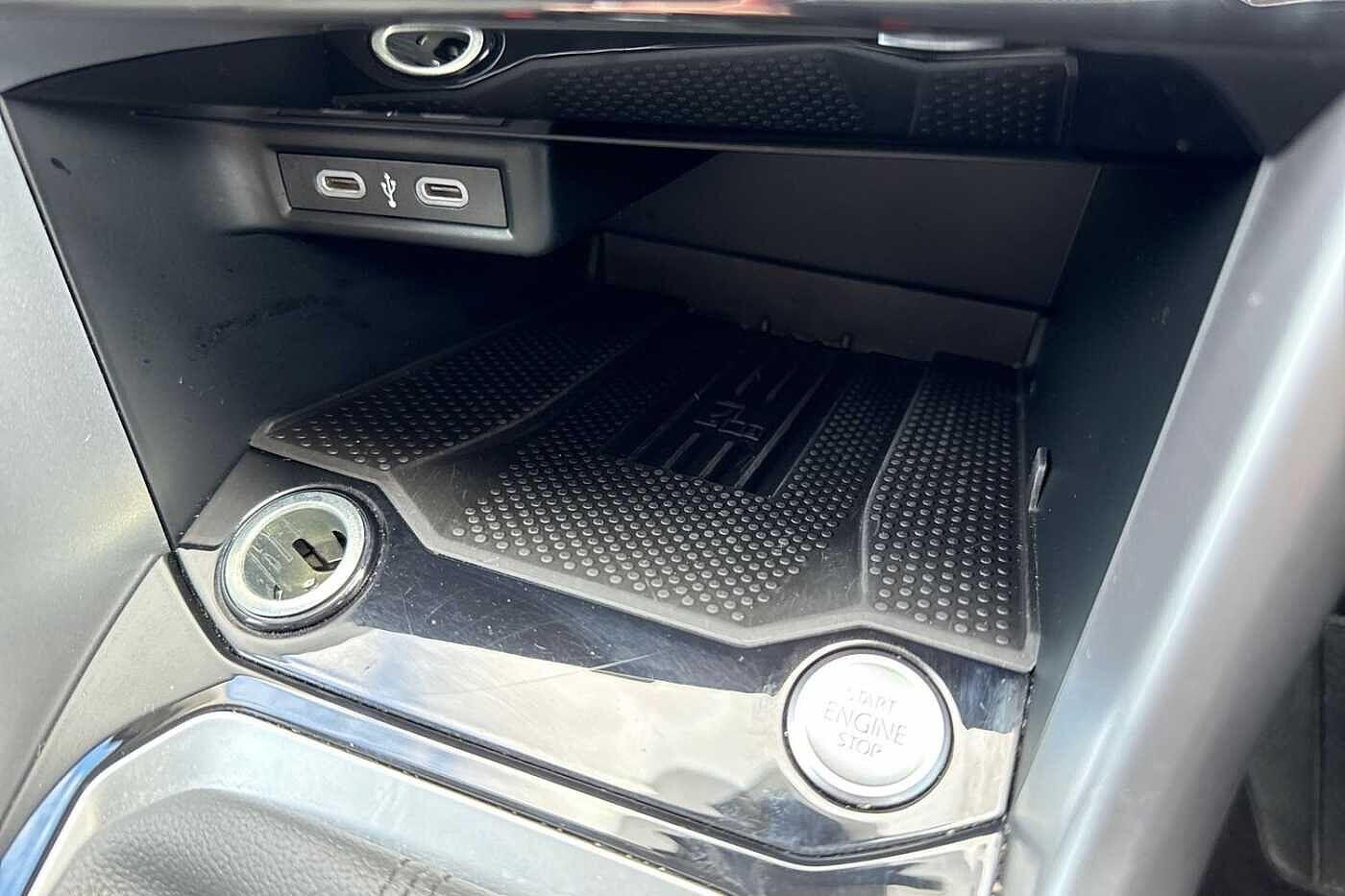 Used Volkswagen T-Roc 2025 for sale - 77834810: Photo 39