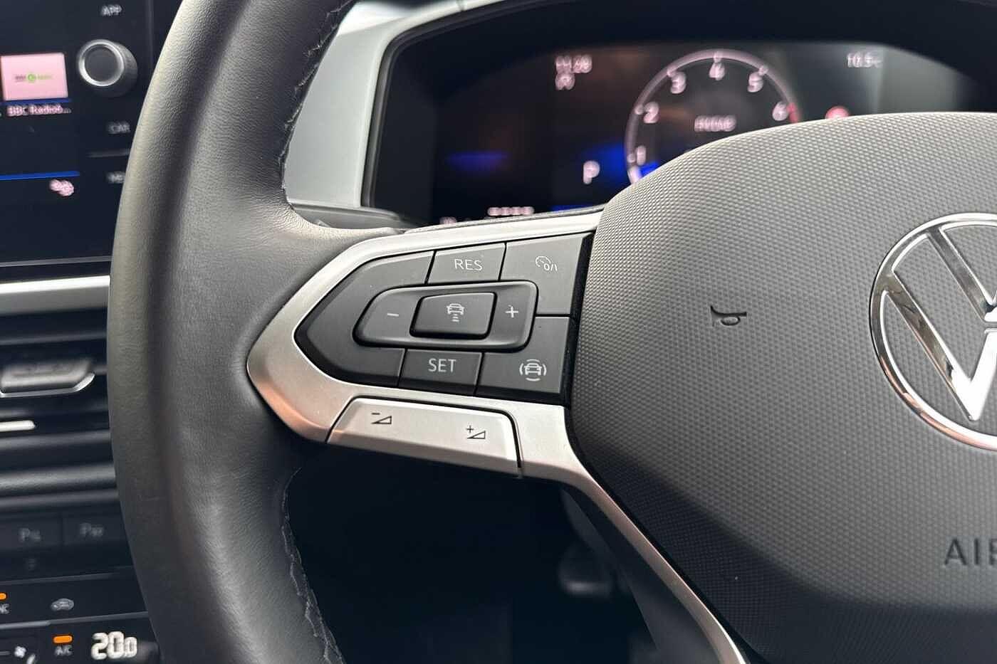 Used Volkswagen T-Roc 2025 for sale - 77834810: Photo 44