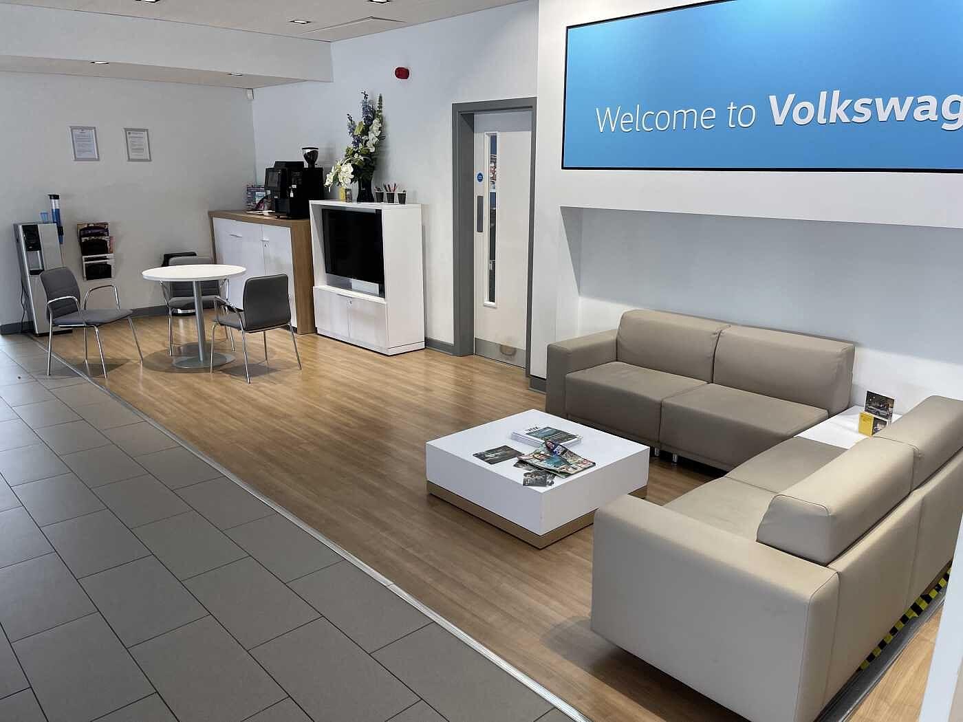 Used Volkswagen T-Roc 2025 for sale - 77834810: Photo 58