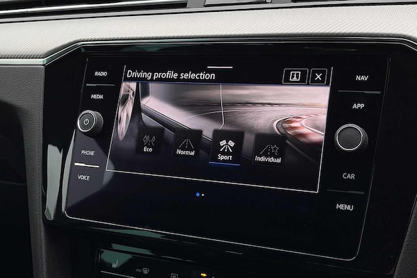 Used Volkswagen Passat 2022 for sale - 76047485: Photo 51