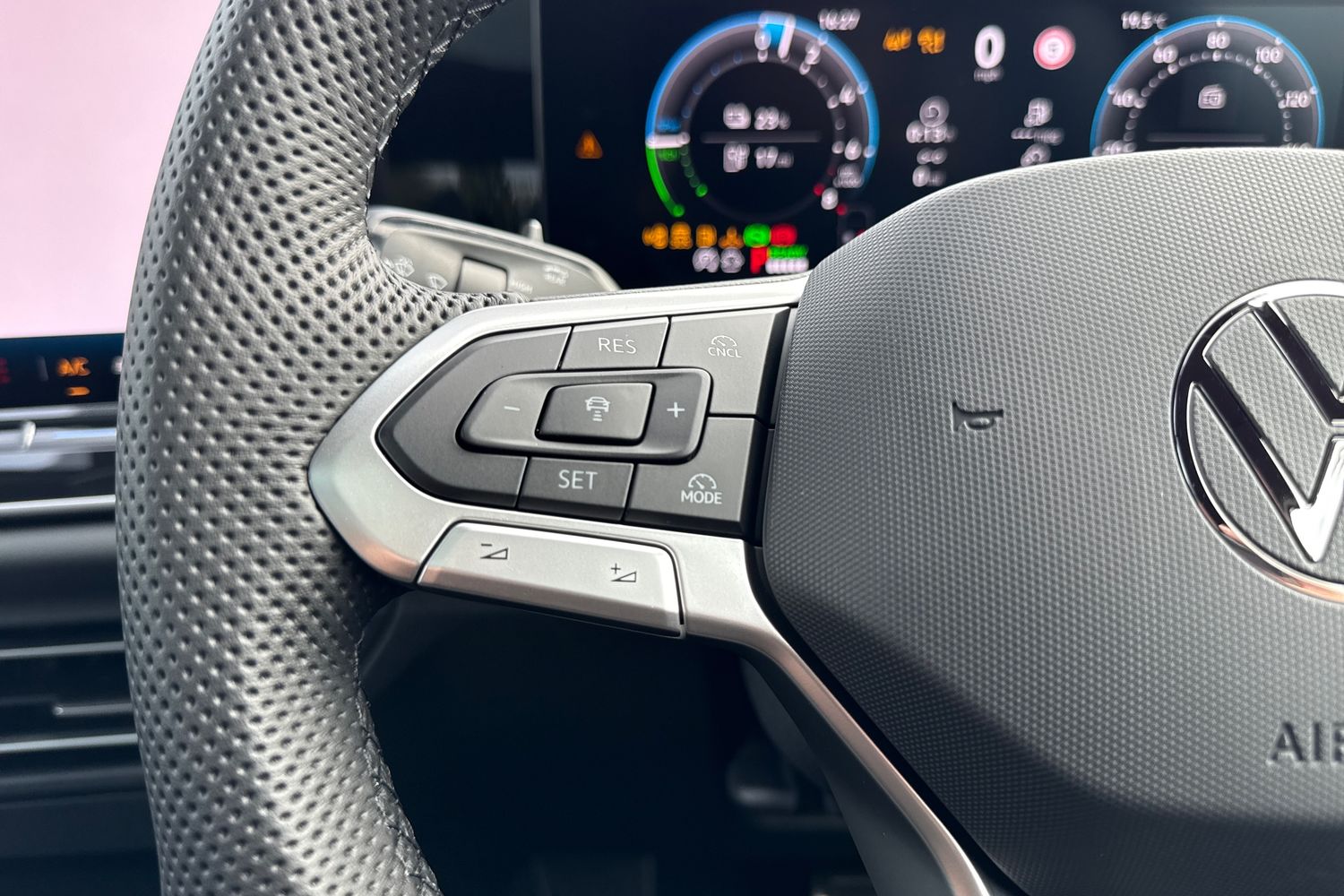 Used Volkswagen Tiguan 2025 for sale - 77106926: Photo 51