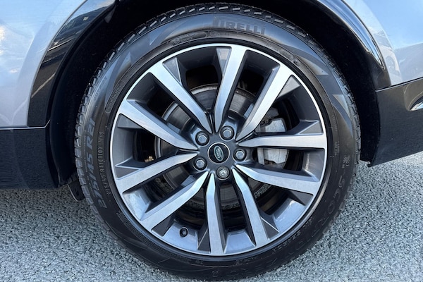 Used Land Rover Discovery 2022 for sale - 76218595: Photo 11
