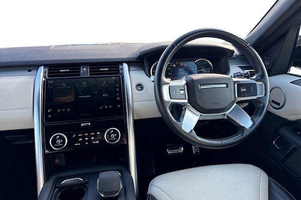 Used Land Rover Discovery 2022 for sale - 76218595: Photo 18