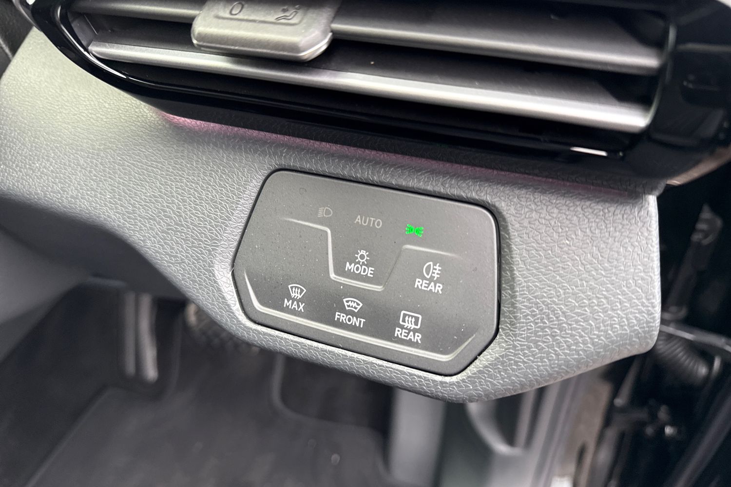 Used Volkswagen ID.4 2025 for sale - 77152613: Photo 29