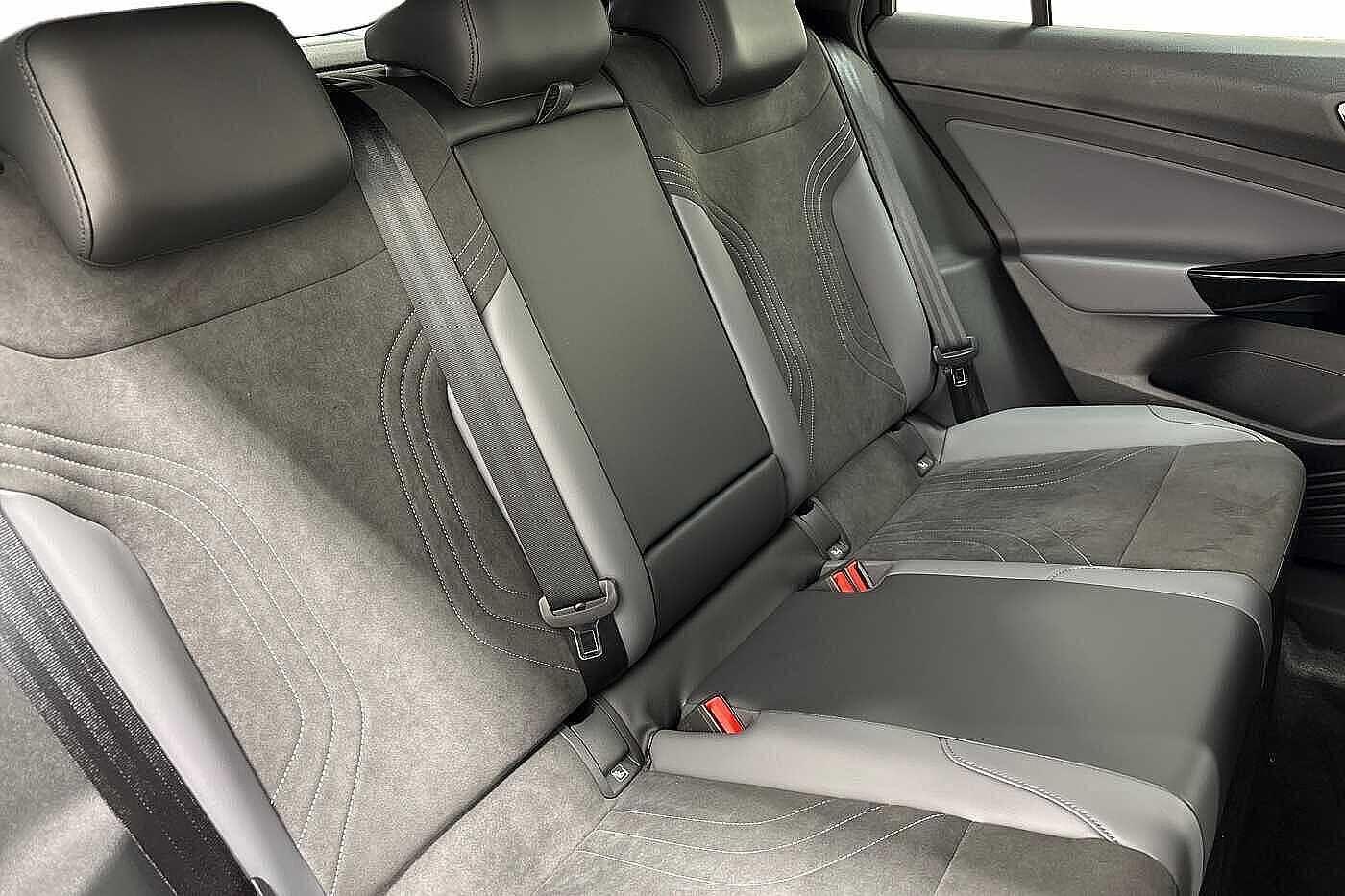 Used Volkswagen ID.4 2025 for sale - 77152613: Photo 9