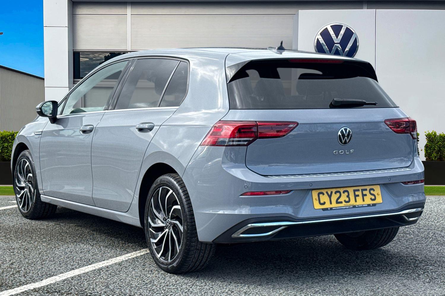 Used Volkswagen Golf 2023 for sale - 78065151: Photo 2