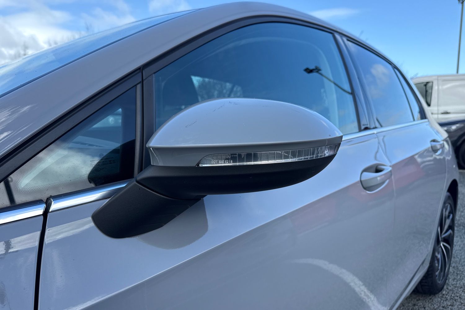 Used Volkswagen Golf 2023 for sale - 78065151: Photo 30