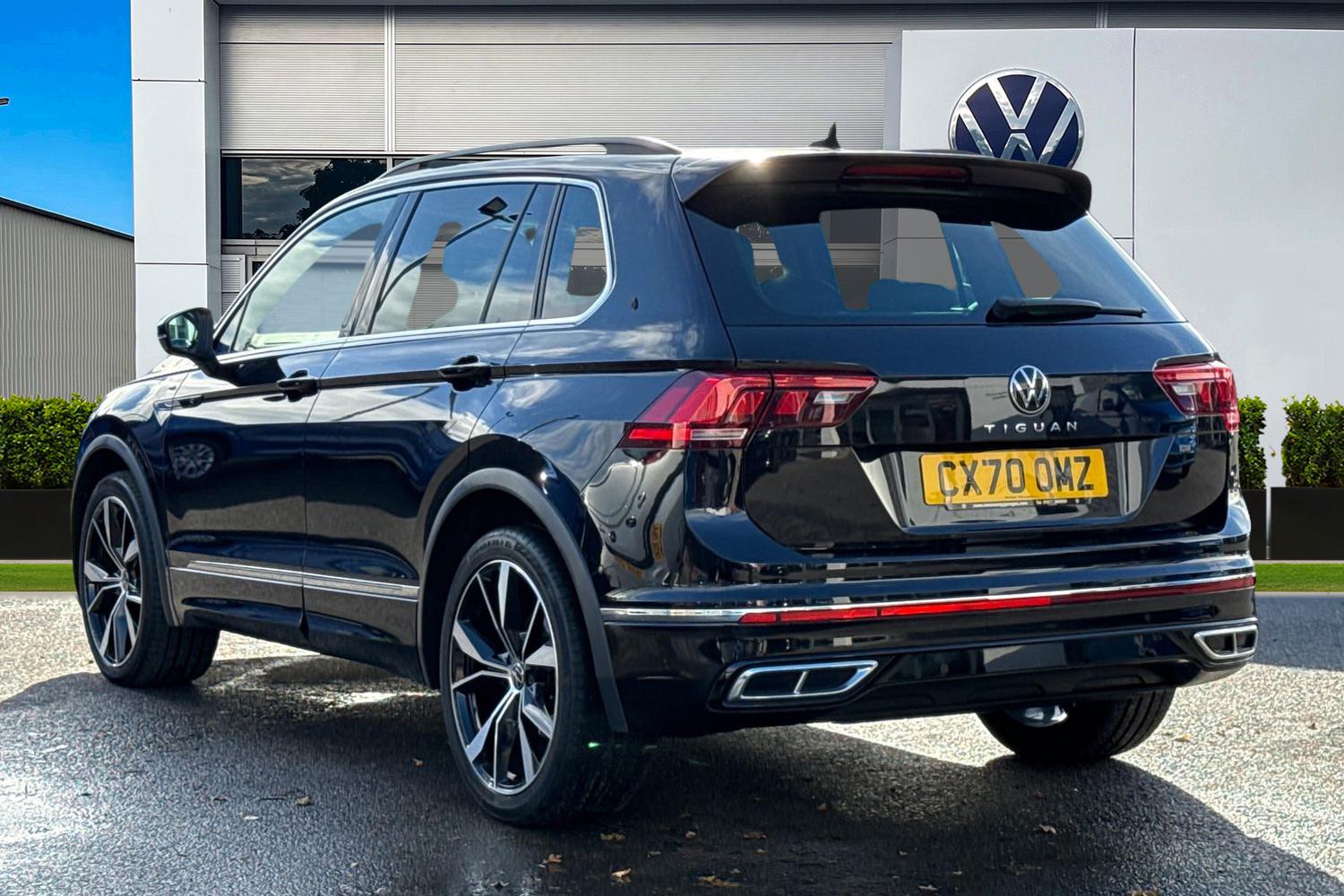 Used Volkswagen Tiguan 2021 for sale - 76351960: Photo 2
