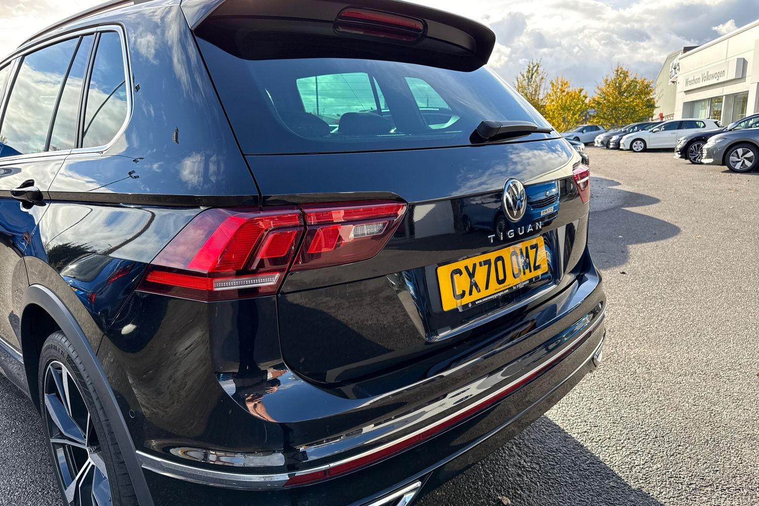 Used Volkswagen Tiguan 2021 for sale - 76351960: Photo 8