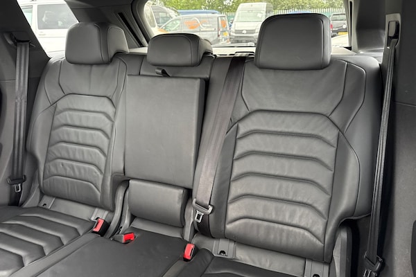 Used Volkswagen Touareg 2019 for sale - 76224682: Photo 19