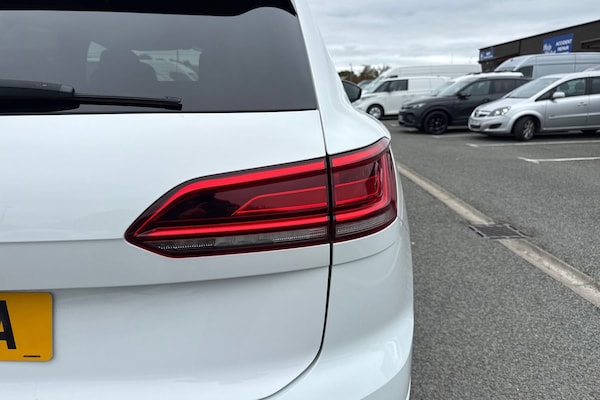 Used Volkswagen Touareg 2019 for sale - 76224682: Photo 26