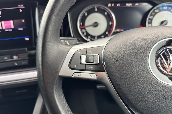 Used Volkswagen Touareg 2019 for sale - 76224682: Photo 47