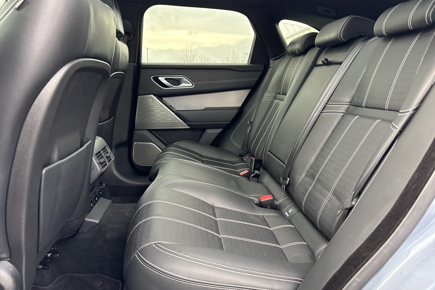 Used Land Rover Range Rover Velar 2021 for sale - 76723925: Photo 34