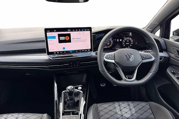 Used Volkswagen Golf 2025 for sale - 76330520: Photo 12
