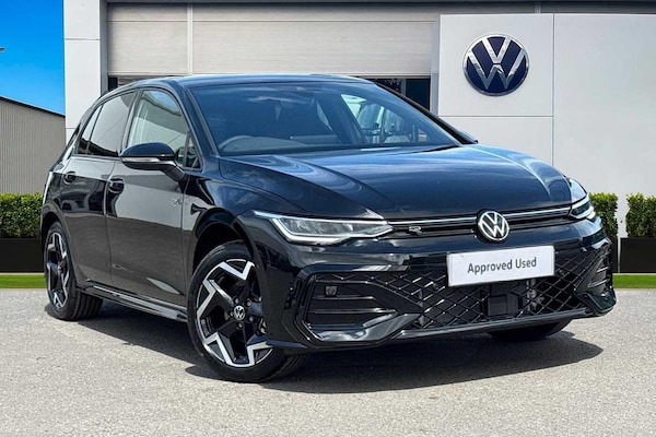 Used Volkswagen Golf 2025 for sale - 76330520: Photo 1