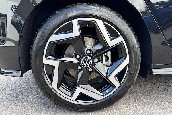 Used Volkswagen Golf 2025 for sale - 76330520: Photo 23