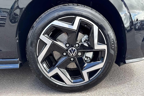 Used Volkswagen Golf 2025 for sale - 76330520: Photo 5
