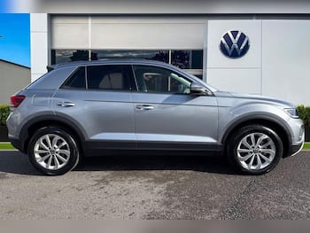 Used Volkswagen T-Roc 2025 for sale - 79672428: Photo