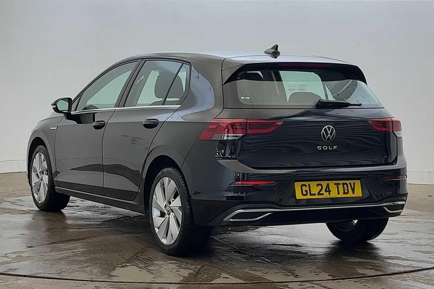 Used Volkswagen Golf 2024 for sale - 77355458: Photo 3