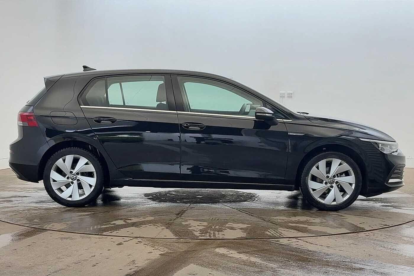 Used Volkswagen Golf 2024 for sale - 77355458: Photo 4