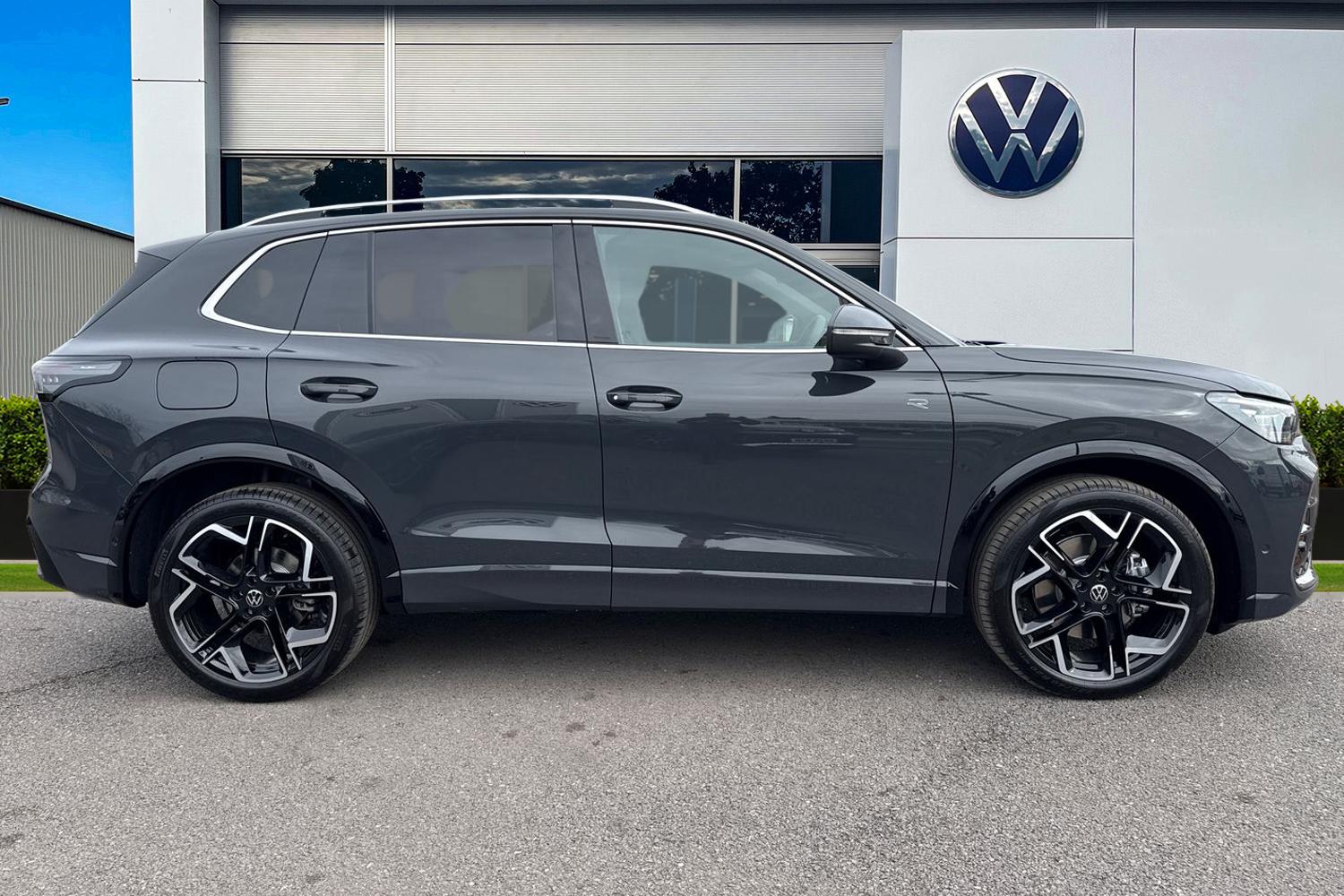 Used Volkswagen Tiguan 2026 for sale - 77973483: Photo 3