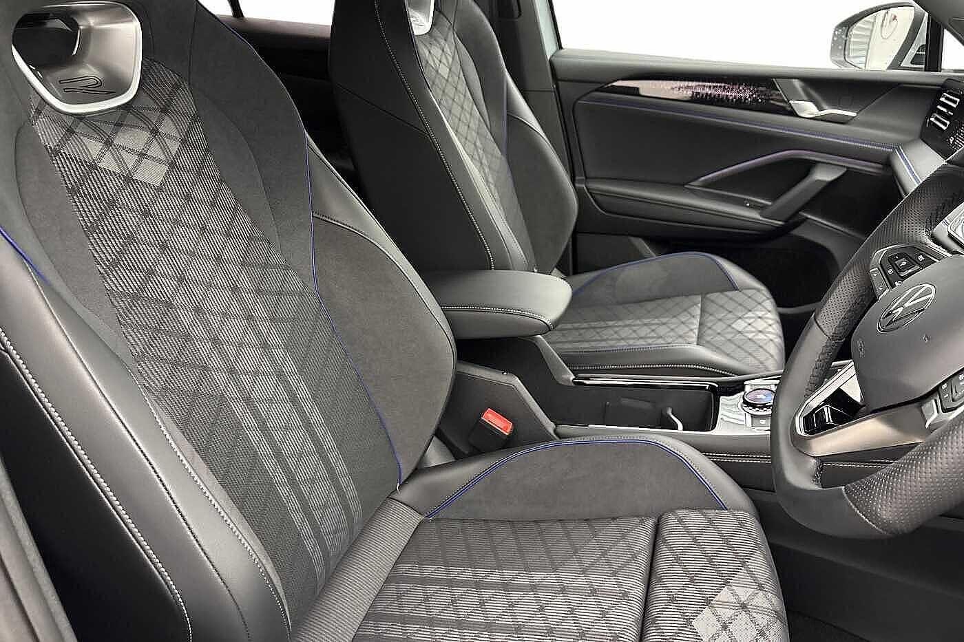 Used Volkswagen Tiguan 2025 for sale - 77976204: Photo 10