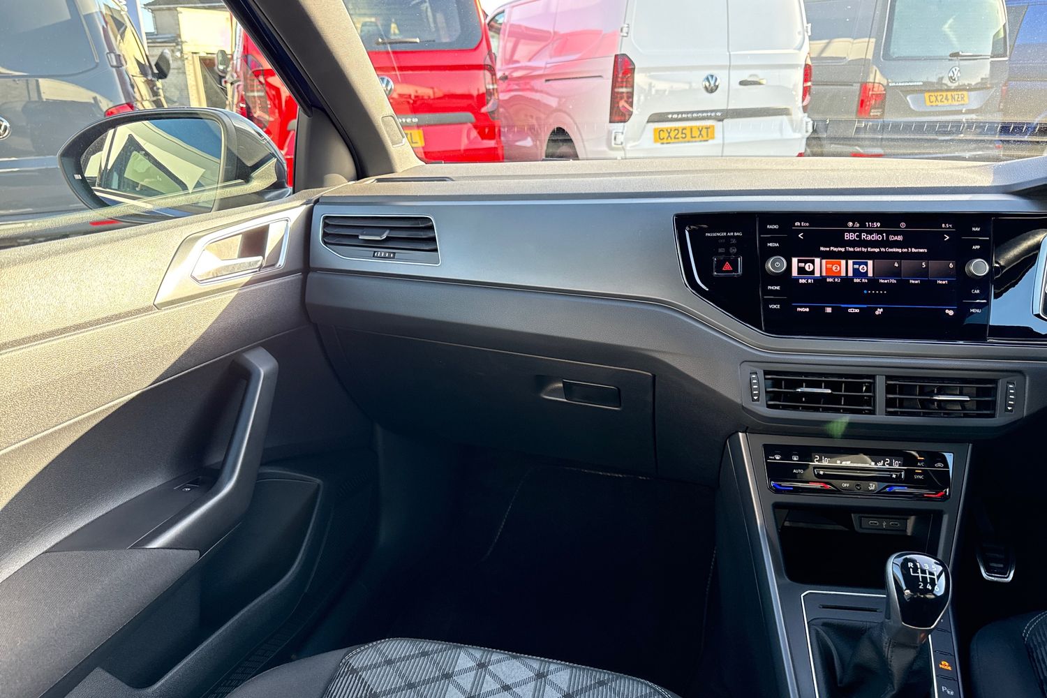 Used Volkswagen Taigo 2023 for sale - 76610992: Photo 15