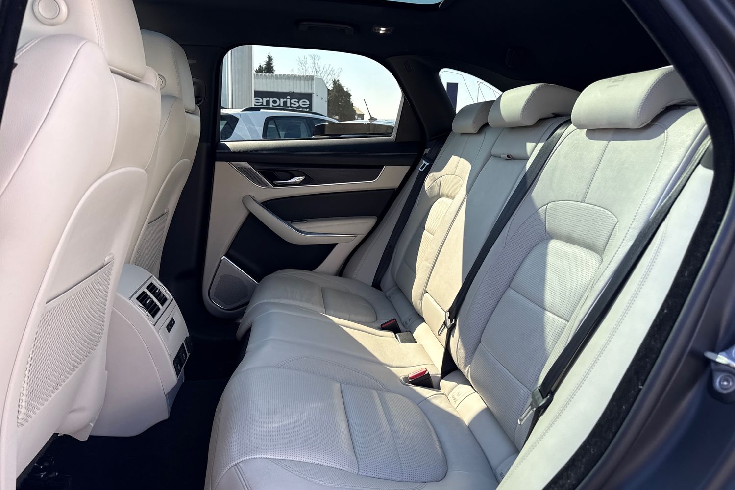 Used Jaguar F-Pace 2022 for sale - 77951758: Photo 35