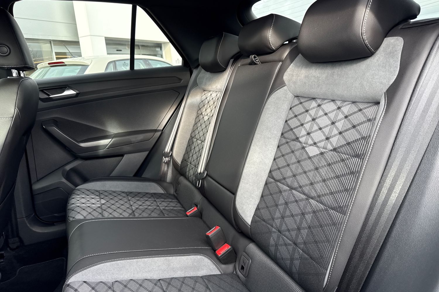 Used Volkswagen T-Roc 2025 for sale - 77706978: Photo 19