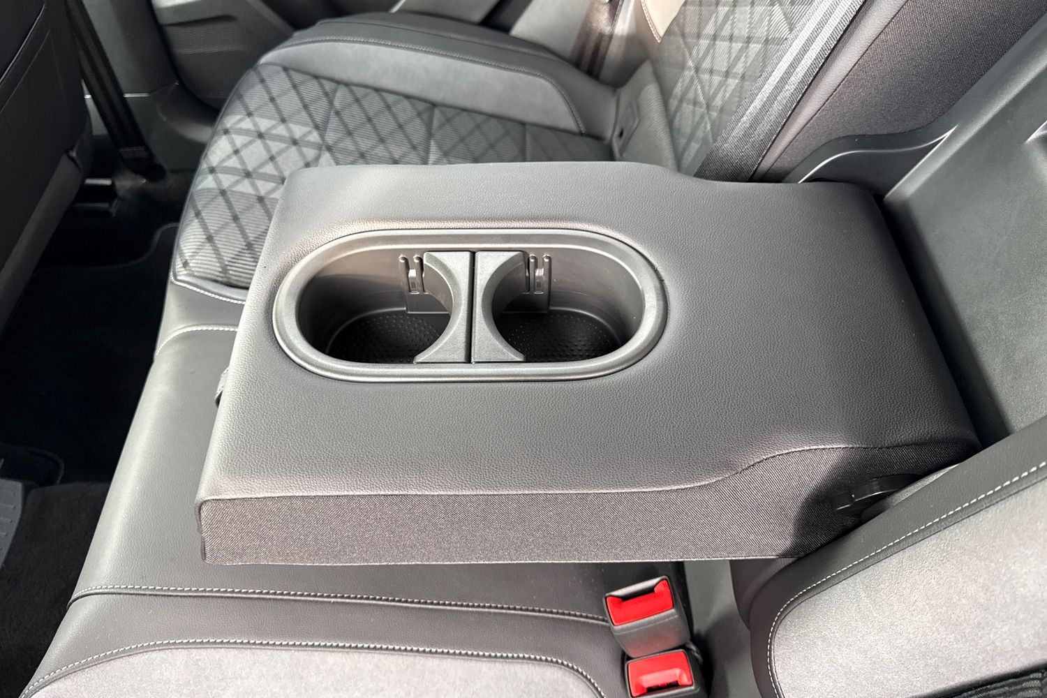 Used Volkswagen T-Roc 2025 for sale - 77706978: Photo 34