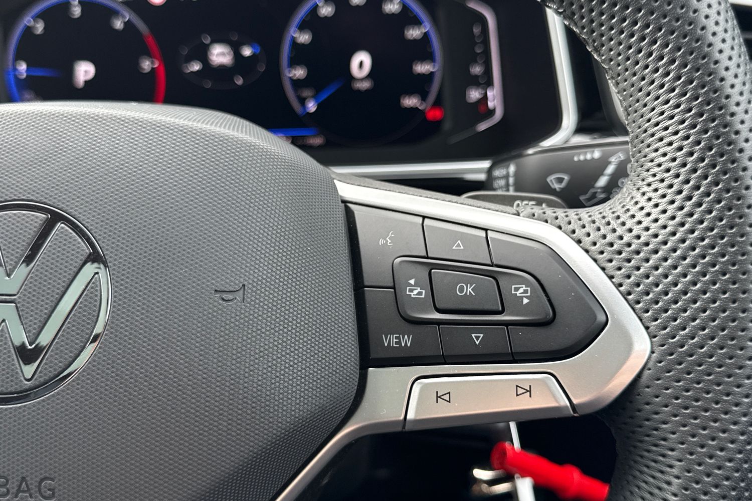 Used Volkswagen T-Roc 2025 for sale - 77706978: Photo 40