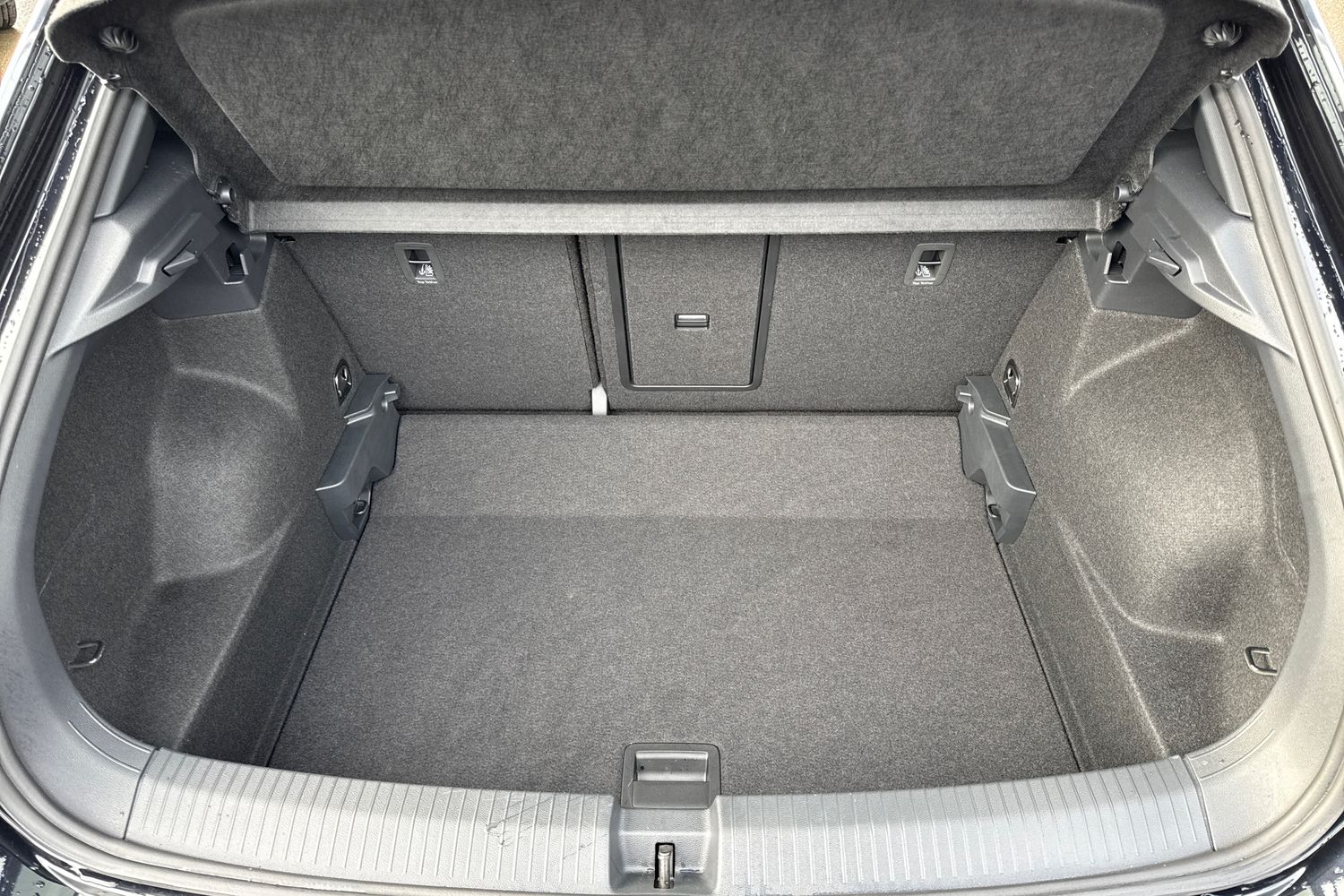 Used Volkswagen T-Roc 2025 for sale - 77706978: Photo 7