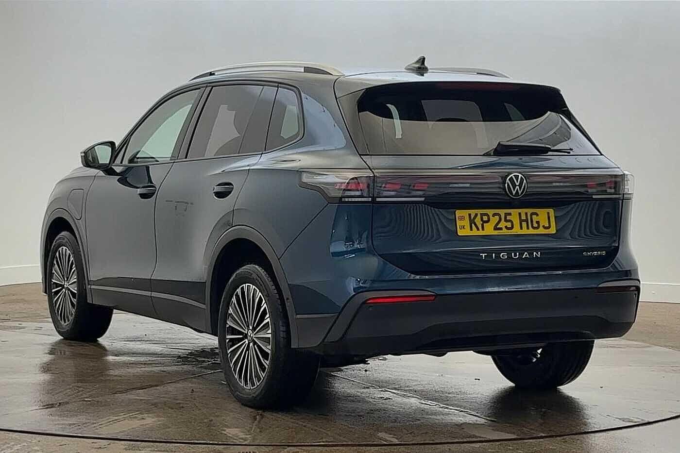 Used Volkswagen Tiguan 2025 for sale - 77535438: Photo 3