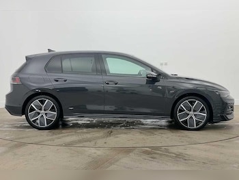 Used Volkswagen Golf 2025 for sale - 78925539: Photo
