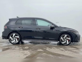 Used Volkswagen Golf 2025 for sale - 77161432: Photo