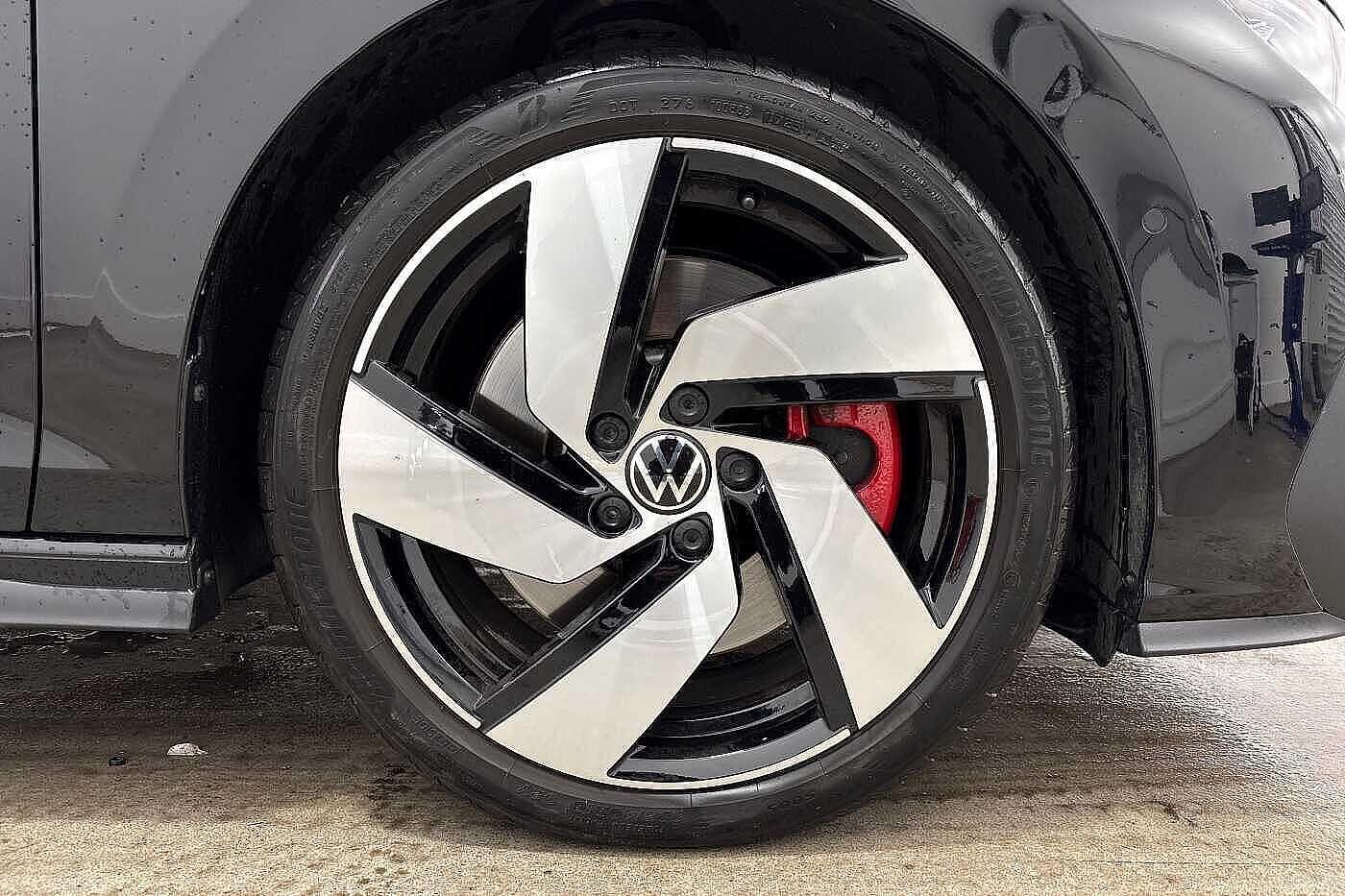 Used Volkswagen Golf 2025 for sale - 77161432: Photo 5