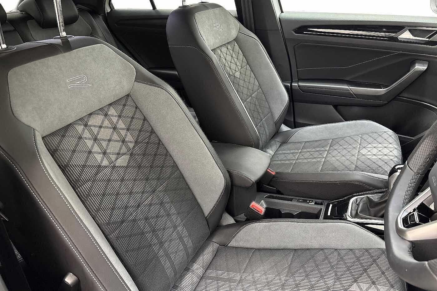 Used Volkswagen T-Roc 2025 for sale - 76884020: Photo 11