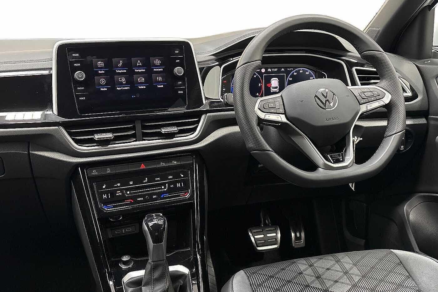 Used Volkswagen T-Roc 2025 for sale - 76884020: Photo 2