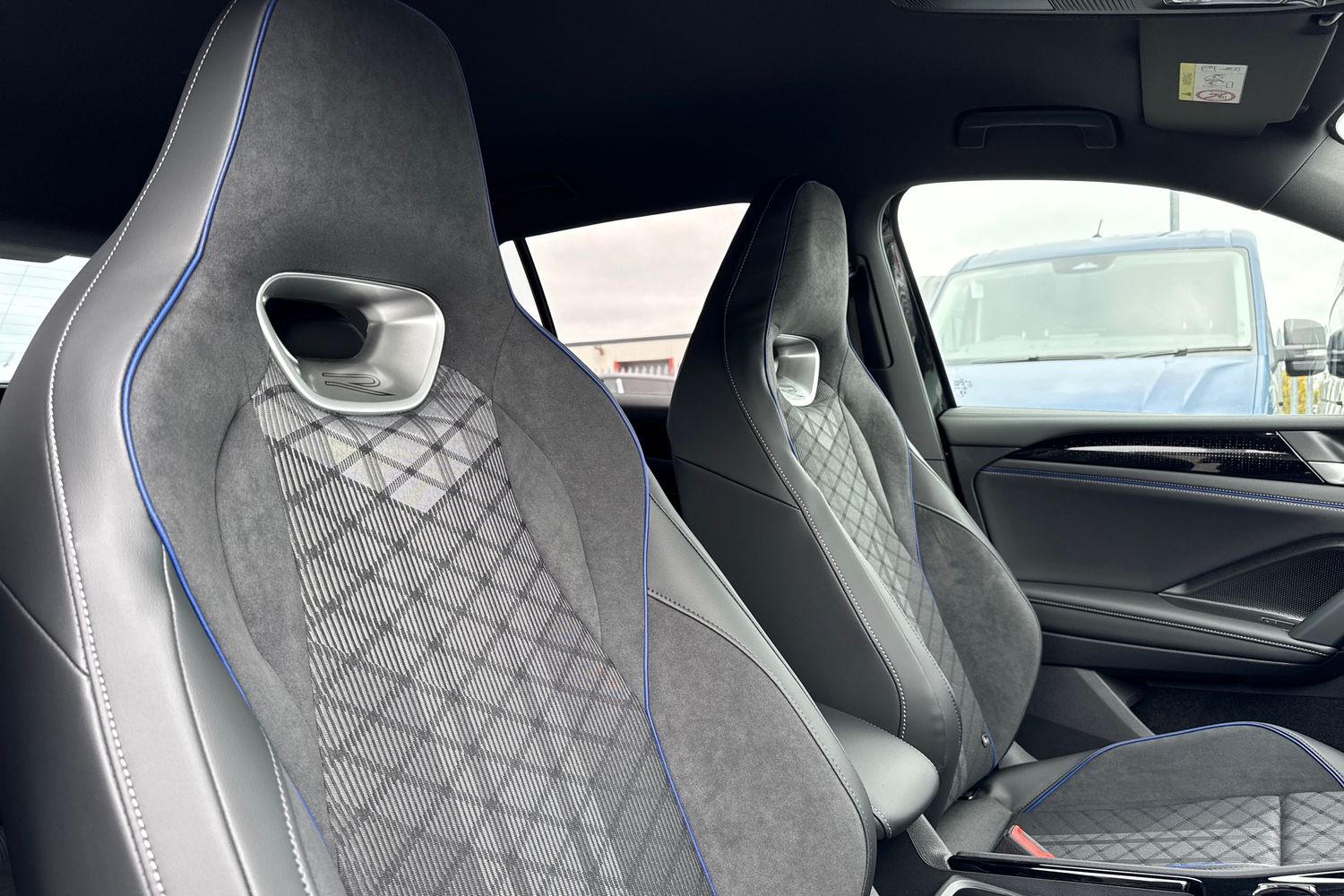 Used Volkswagen Tiguan 2025 for sale - 75945726: Photo 23