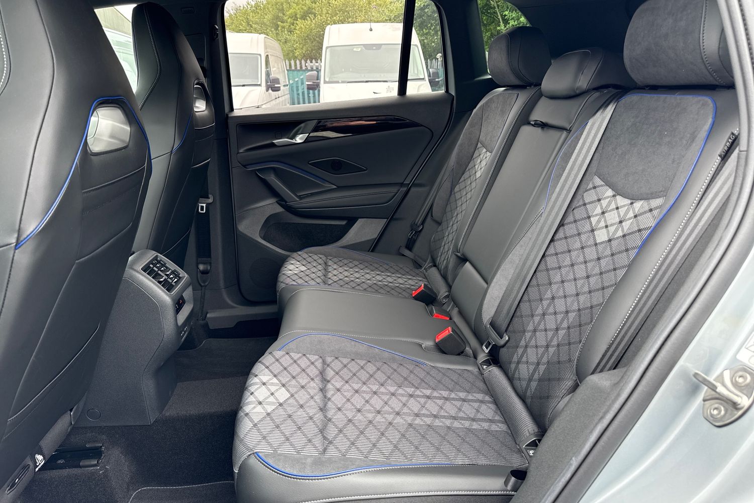 Used Volkswagen Tiguan 2024 for sale - 76985442: Photo 36