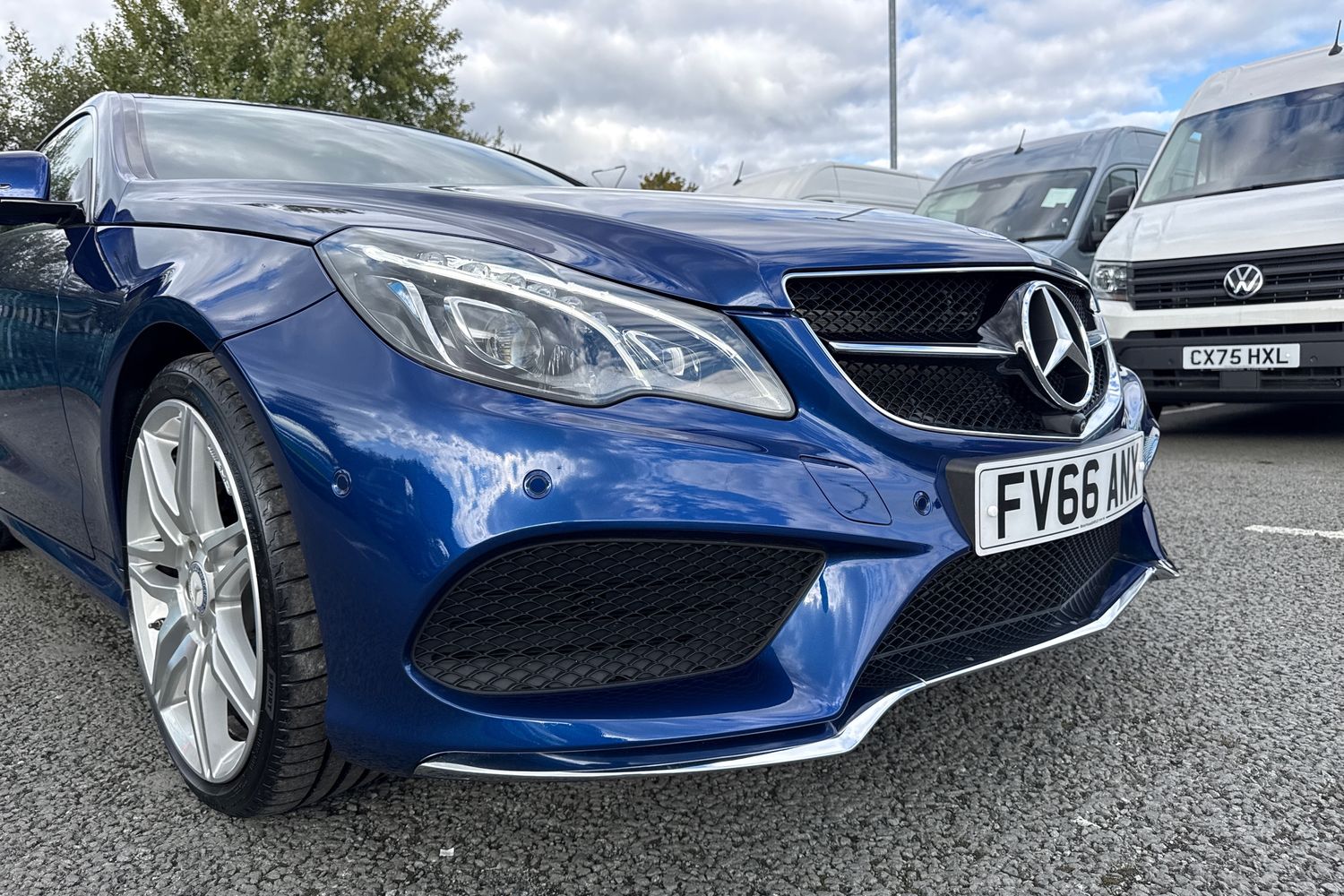 Used Mercedes-Benz E-Class 2016 for sale - 76057542: Photo 9