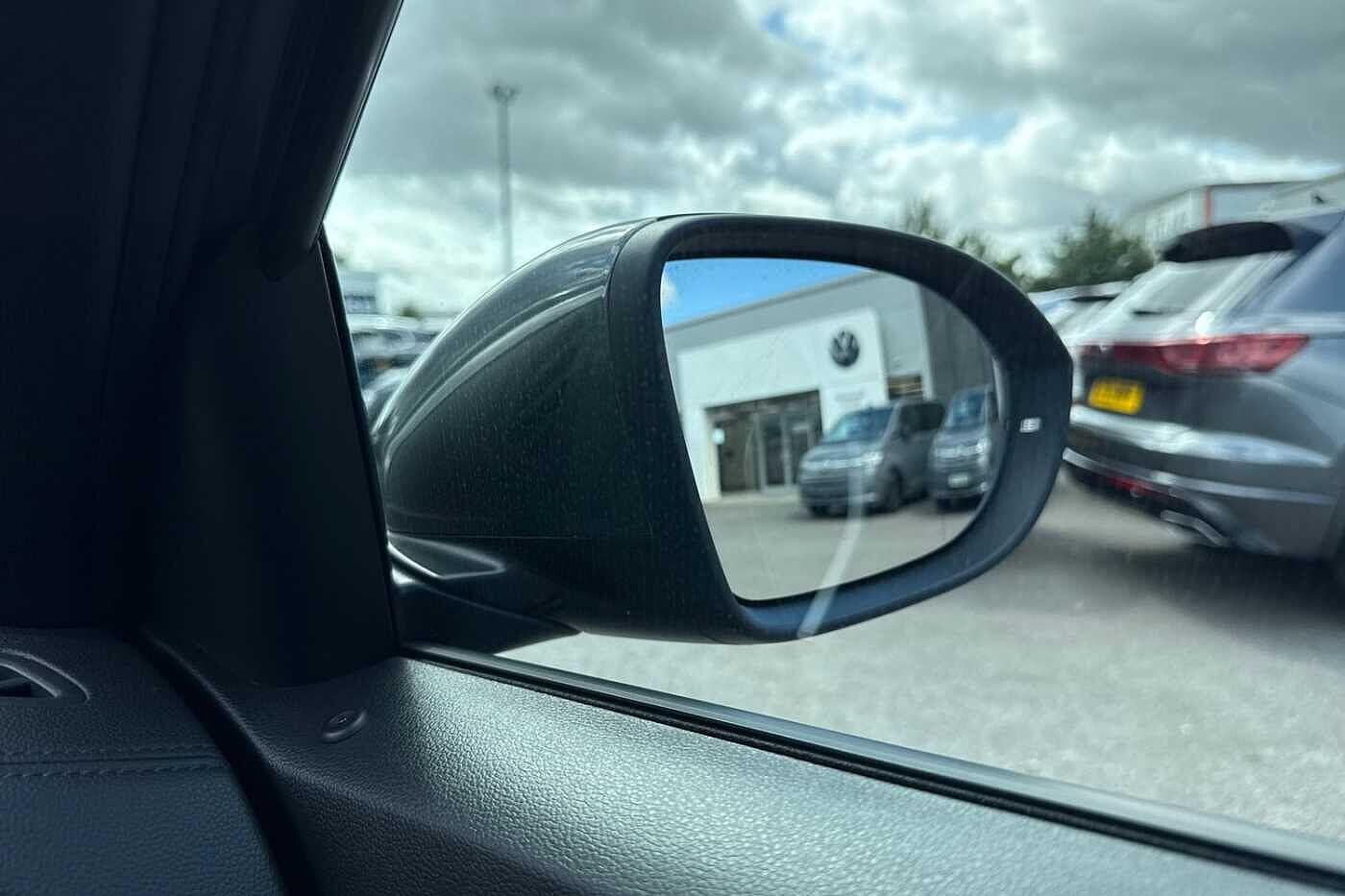 Used Volkswagen T-Roc 2022 for sale - 77820301: Photo 39