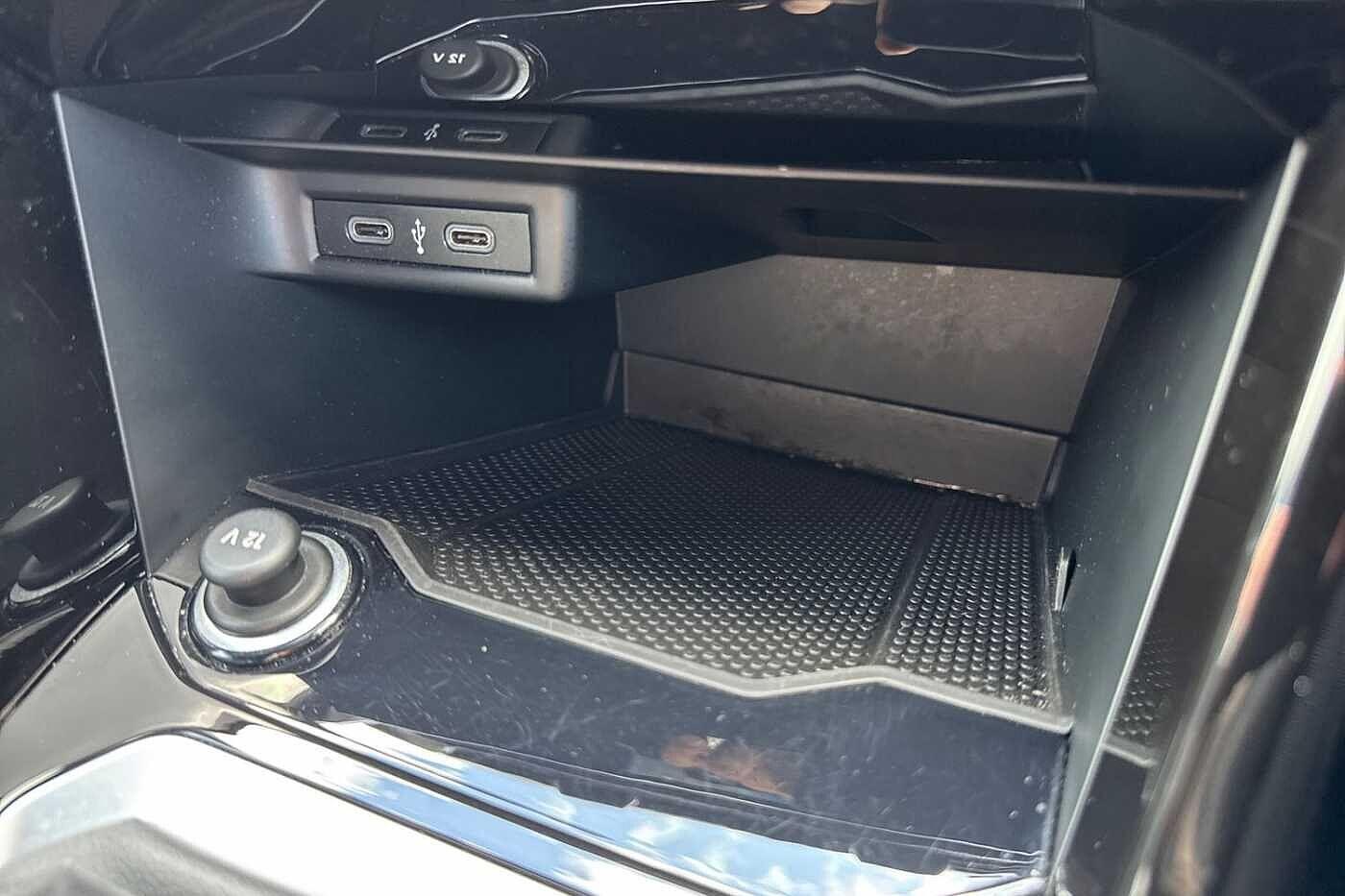 Used Volkswagen T-Roc 2022 for sale - 77820301: Photo 40