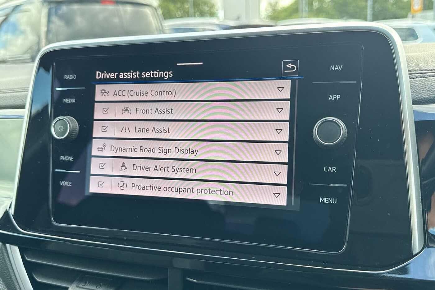 Used Volkswagen T-Roc 2022 for sale - 77820301: Photo 56