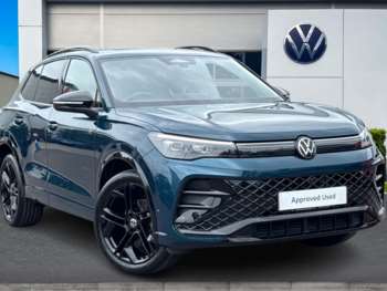 2025 - 1.5 eTSI 150 R-Line DSGÃ¢ ­ Sunroof, Towbar, Comfort, Driver assistance Pa 5-Door
