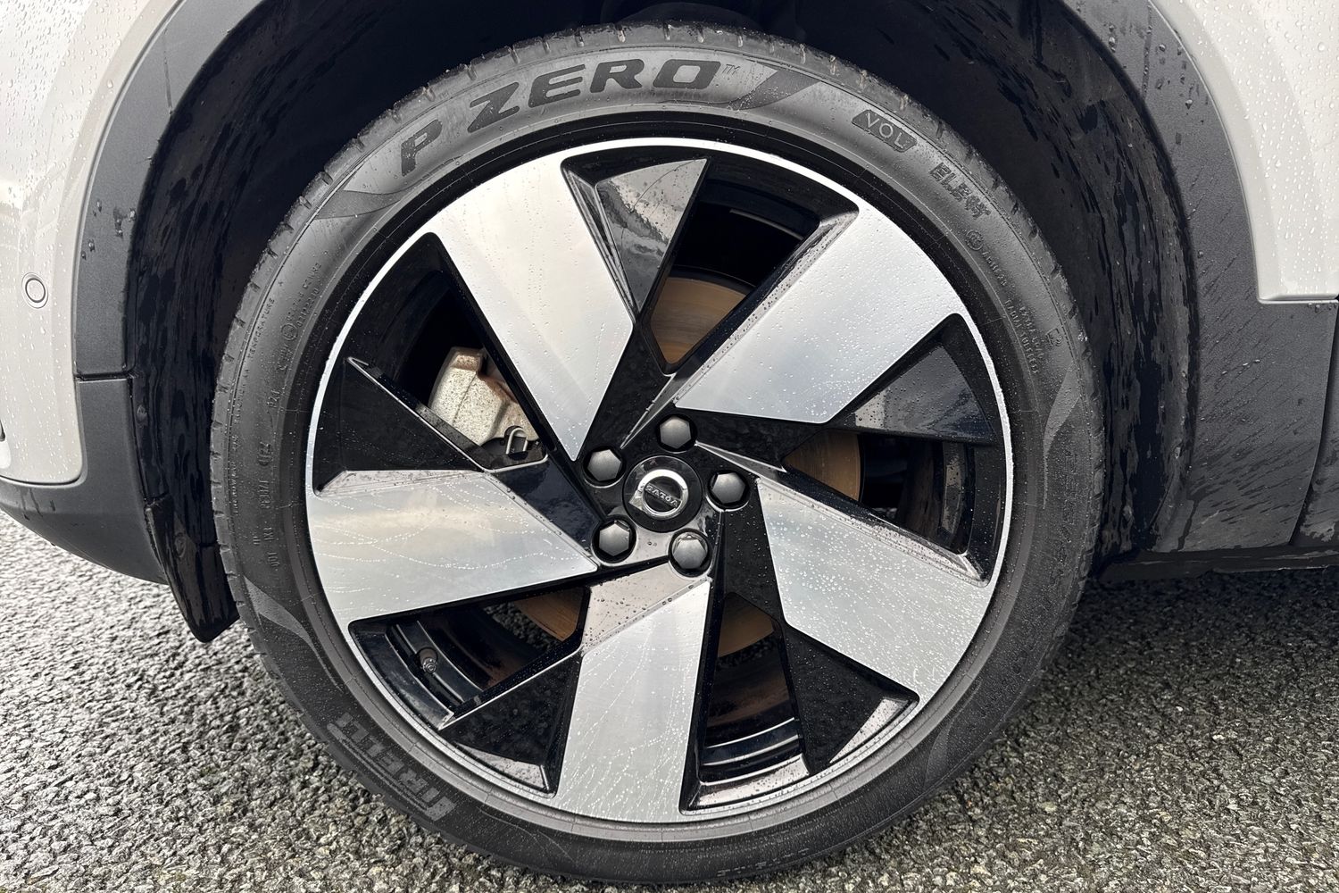 Used Volvo C40 2022 for sale - 76481043: Photo 11