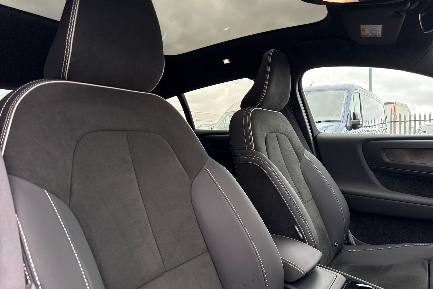 Used Volvo C40 2022 for sale - 76481043: Photo 23