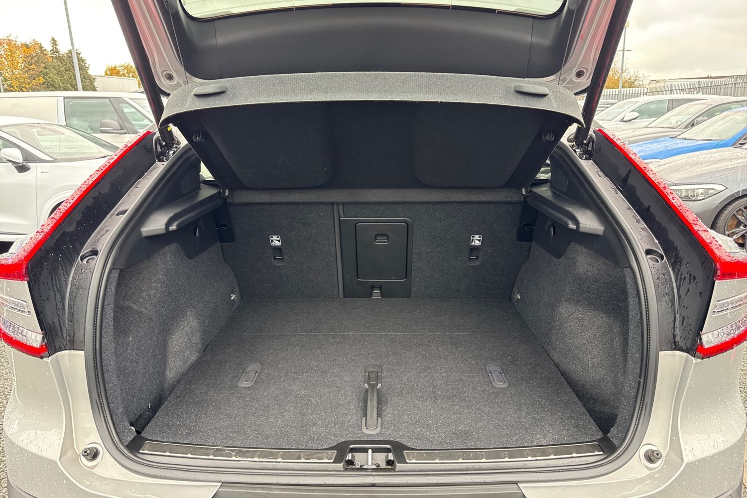 Used Volvo C40 2022 for sale - 76481043: Photo 6