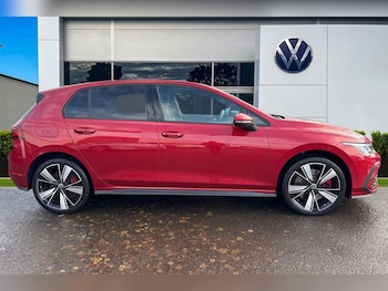 Used Volkswagen Golf 2021 for sale - 76480902: Photo